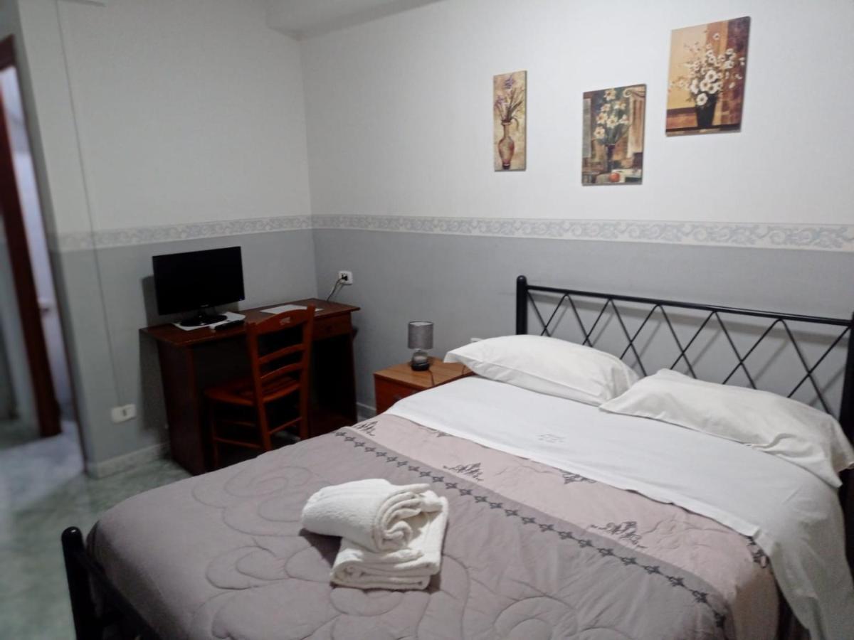 Hotel Alloggio Del Conte Napoli Ngoại thất bức ảnh